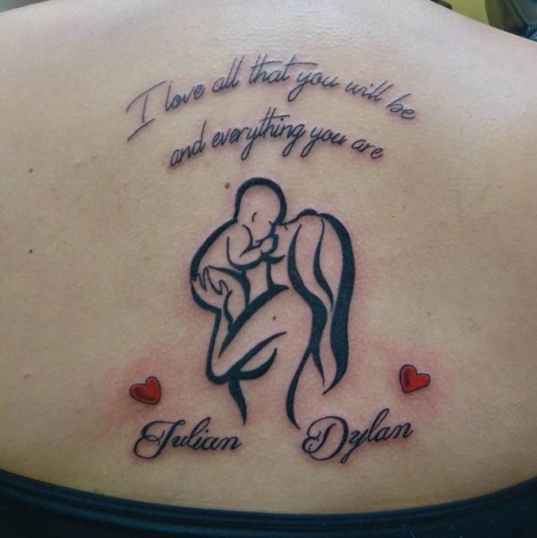 给妈妈们的60个婴儿纹身，表达他们的爱意