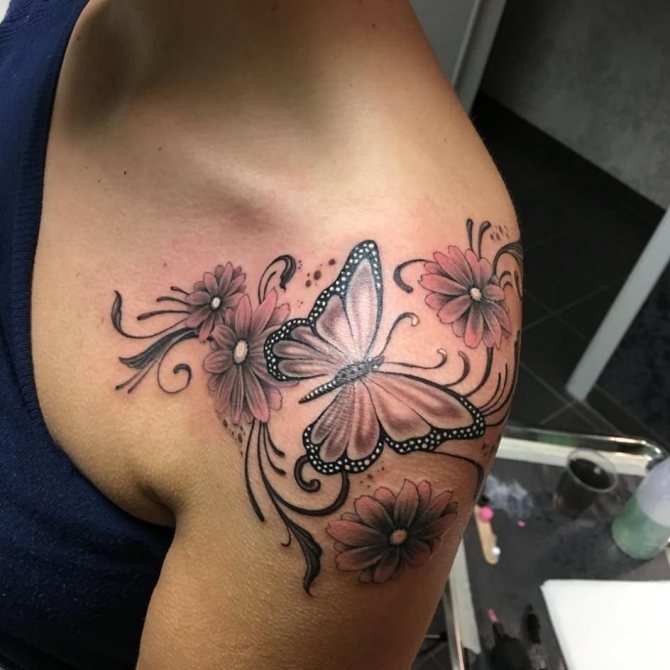 Tatuaggio della farfalla