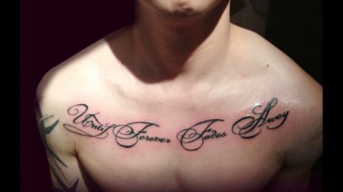 Több mint 120 tetováló mondat férfiaknak