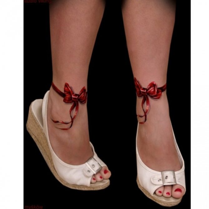 Bracciale a nastro semplice per tatuaggio alla caviglia con fiocco