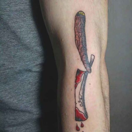 Tetovaža brivnika na roki