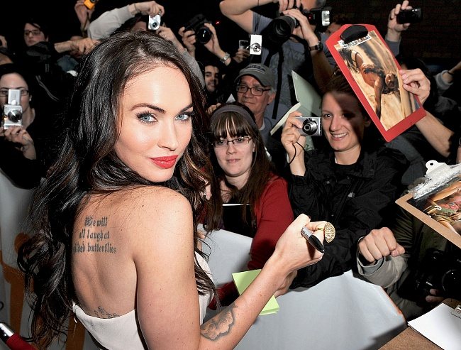 Mit jelentenek Angelina Jolie, David Beckham, Jared Leto és más sztárok tetoválásai? Fotó #5