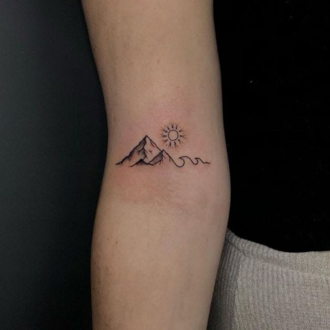 tatuaggio di montagne