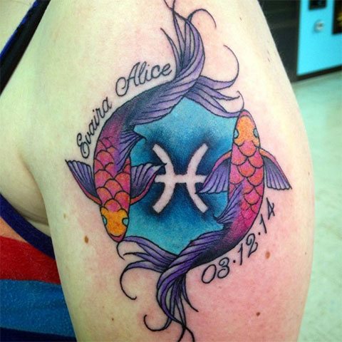 Fotografie tatuaj colorată - semnul zodiacal de pește