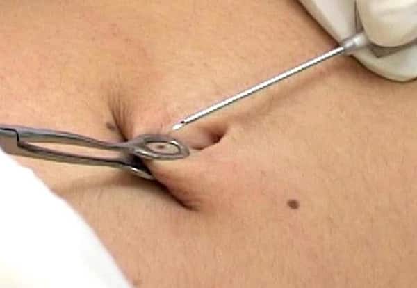 Photo - belly button piercing