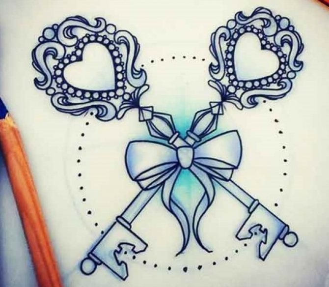 Padrão interessante para uma tatuagem sob a forma de um arco e as chaves que devem abrir o coração de uma mulher