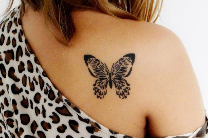 Henna fluture imagini