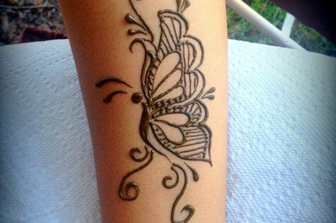 Henna pillangó képek