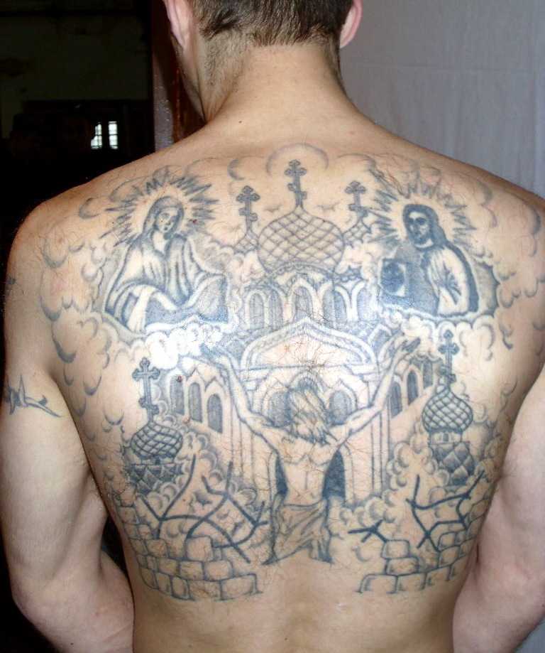 Mitkä tatuoinnit eivät ole miehen laillisesti sallittuja?