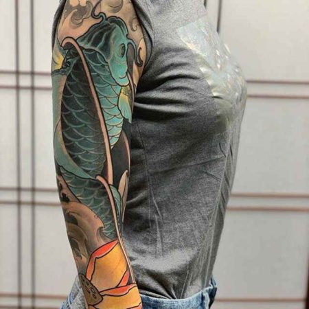 Tetovanie kapra na rukáve