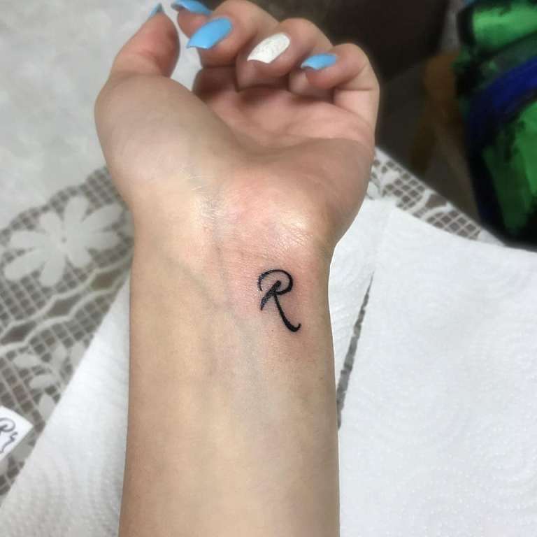 krásne písmená na tetovanie
