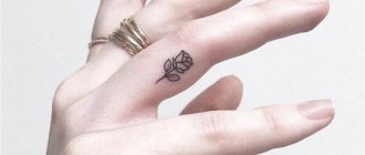 Kaunis pieni tatuointi käsissä tytöille - Parhaat kuvaideat ja trendit vuonna 2021