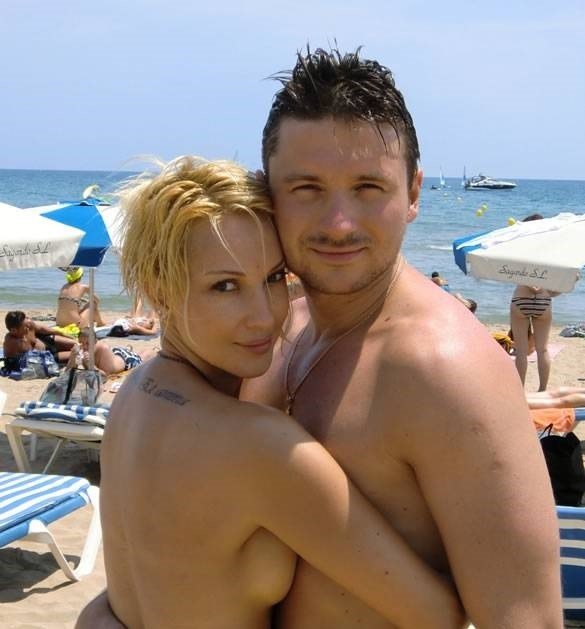 Lera Kudryavtseva med Sergey Lazarev, tatovering på hendes ryg