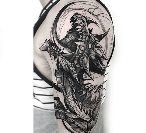 Татуировка на дракон върху мъж