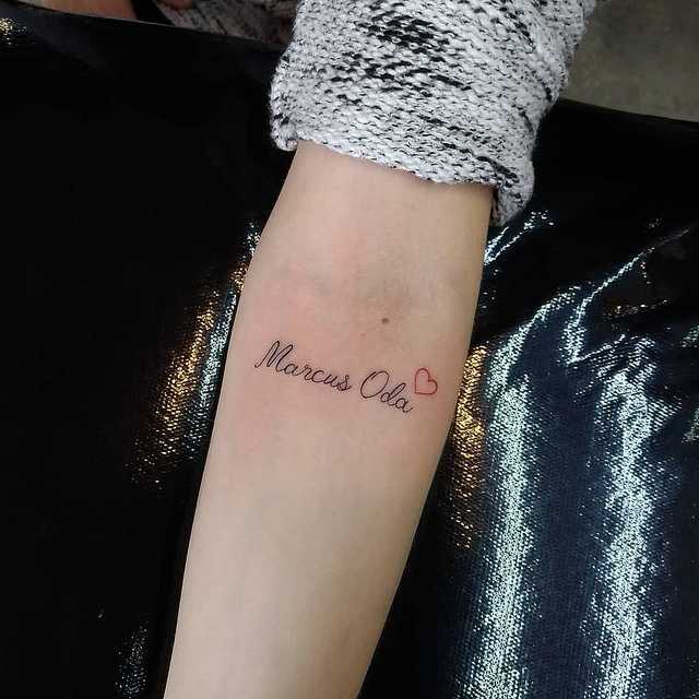 tetoválás alkar tetoválás felirat