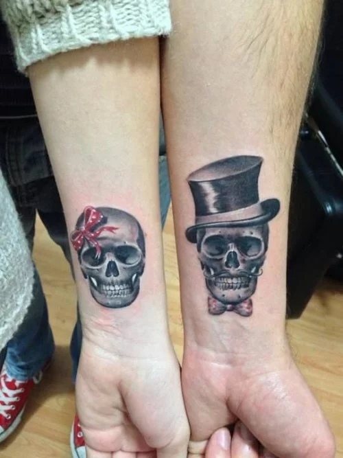 Parrede tatoveringer til elskende: 50 gode ideer til at sige, at I er sammen for evigt