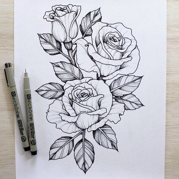 Παρόμοια σχέδια τατουάζ τριαντάφυλλο είναι αρκετά δημοφιλή
