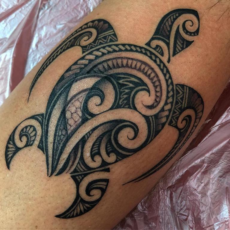 Полинезийска татуировка