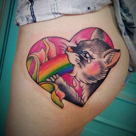 Татуировка котка дупе