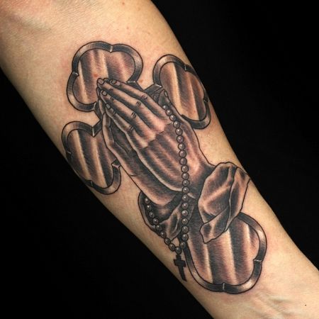 Tetovanie náboženské tetovanie s krížmi