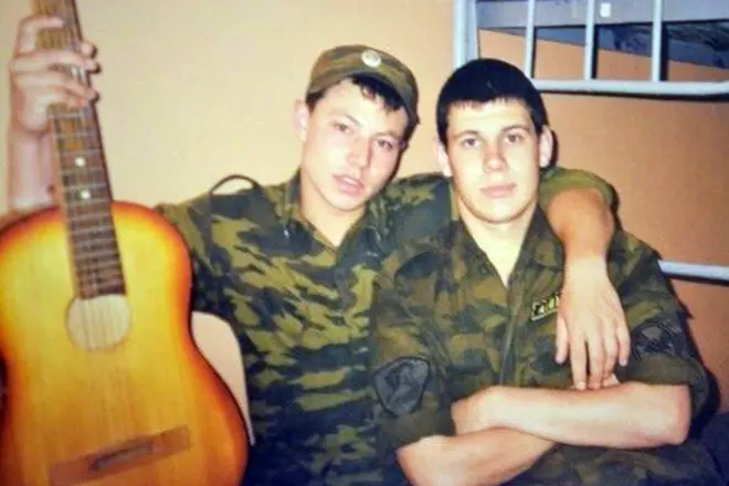 Serjosha Mestny in der Armee