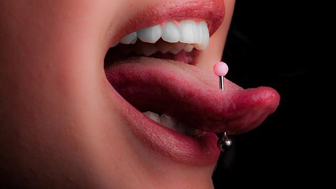 piercing jazyka