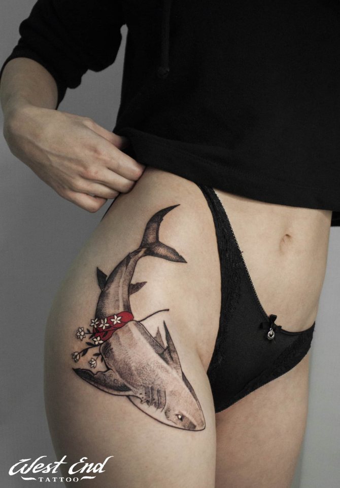 татуировка с акула