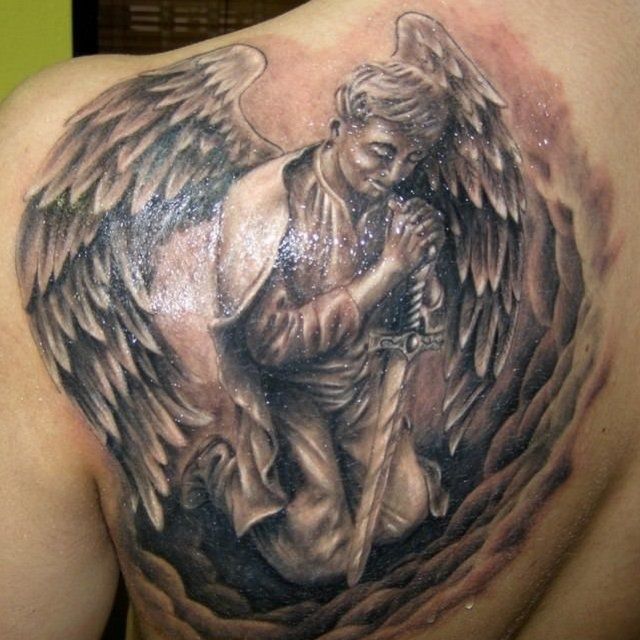 tetovací anjel