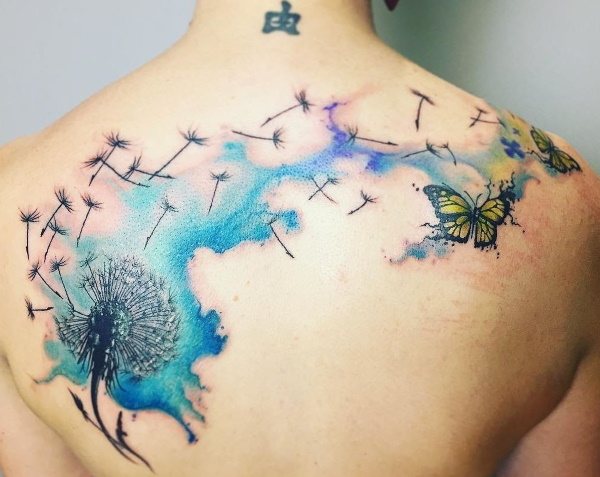 Tatuaggio della farfalla. Significato per le ragazze, foto, schizzi sulla vita, braccio, culo, collo, gamba, spalla