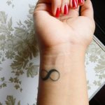 Tattoo infinity on the wrist for girls