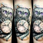 Tetovanie mačky cheshire na ruke