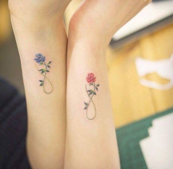 Tattoo blomster