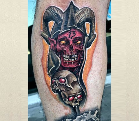Tetovací démon na nohách