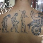 Tatuagem para motociclista