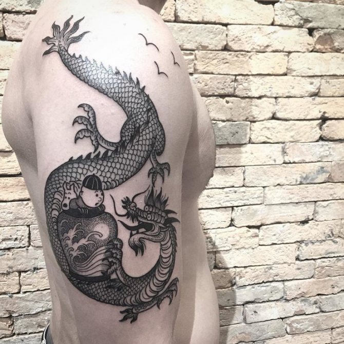 Tatoeage van een draak