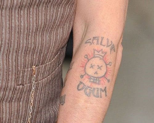 Johnny Depp tattoo. Foto's op zijn arm, rug en hand