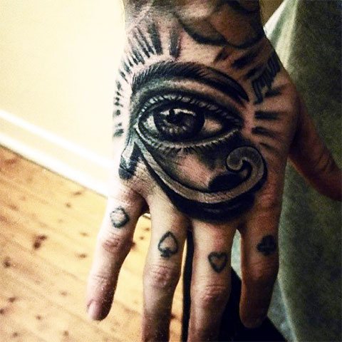Tattoo eye Hora