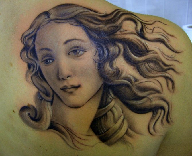 Tattoo et maleri af Sandro Botticelli