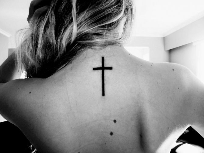 tetovanie kríža