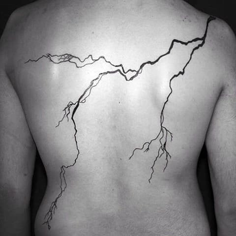 Žaibas ant nugaros tatuiruotės