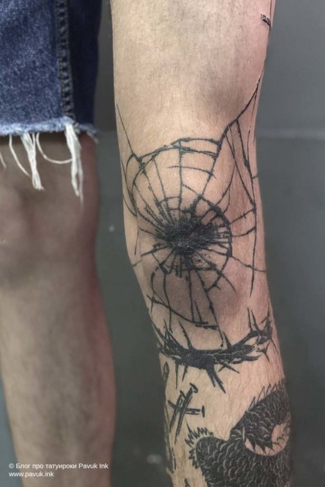 tatuaj pe genunchi 36