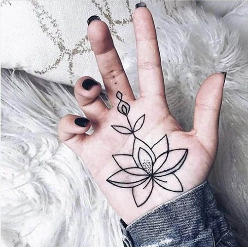 Tetovaža na dlani za dekleta, moške. Skice, fotografije