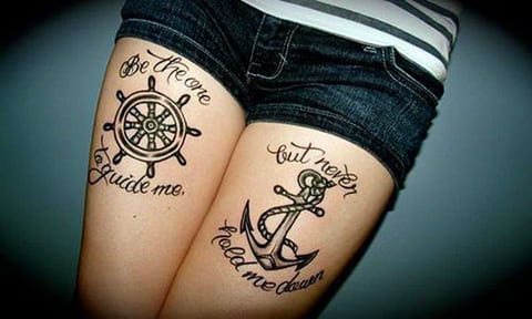 Anchor Anchor Anchor Tattoo pe șolduri