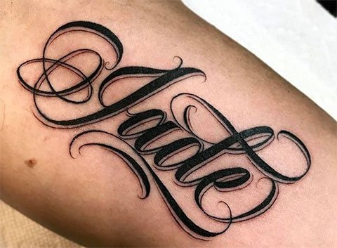 Tetovacie nápisy