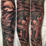 Татуировка върколак на крака на човек