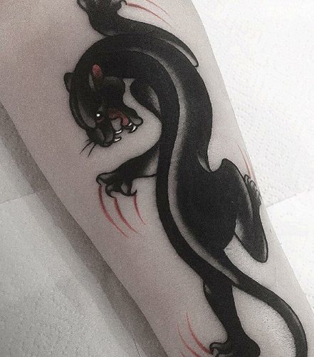 Tetovanie panther pre dievčatá. Význam, fotografia, na ruke, nohe, ramene, ramene, chrbte, spodnej časti chrbta