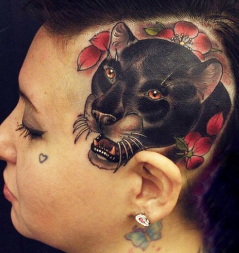 Panther tatuaj pentru fete. Semnificație, fotografie, pe braț, picior, umăr, spate, partea inferioară a spatelui