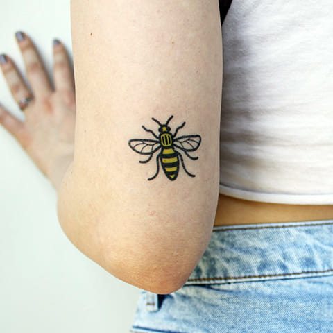 Tetovanie včely