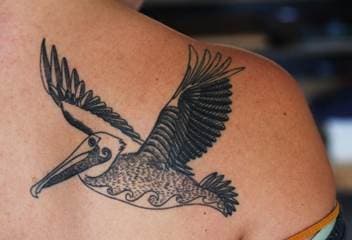 Pelikán tetoválás jelentése
