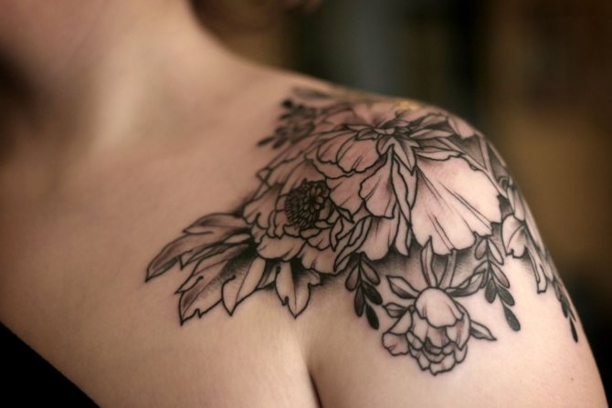význam tetovania pivoniek pre dievčatá